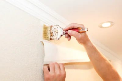 Pose de papier peint à Boursault — revêtements muraux et toiles de verre